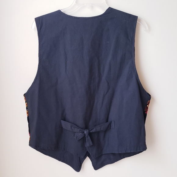 Vintage A.J. Black Floral Vest - Picture 7 of 8